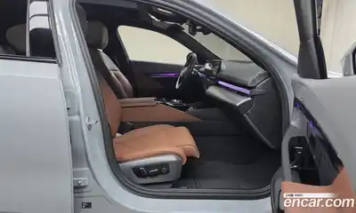 BMW 5-Series 2025 2.0 Автомат в Москве № 424589, миниатюра 11