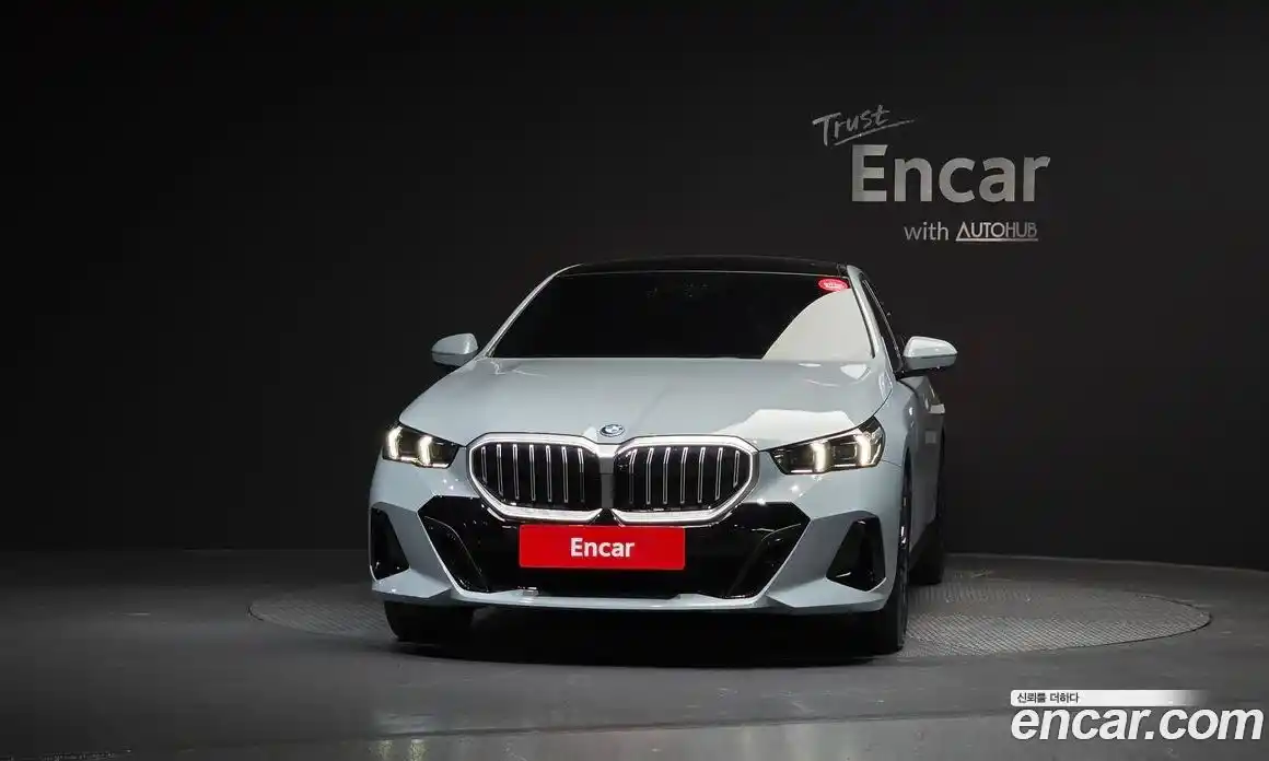 BMW 5-Series 2025 2.0 Автомат в Москве № 424589, фото 3