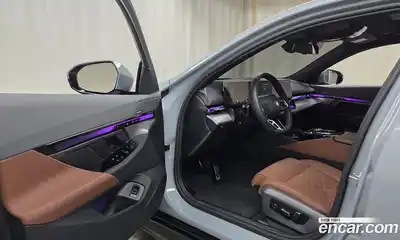 BMW 5-Series 2025 2.0 Автомат в Москве № 424589, миниатюра 10