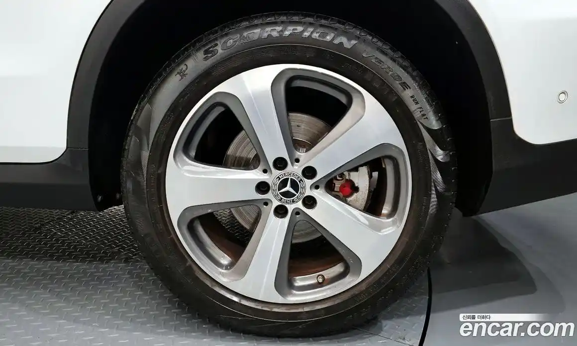 Mercedes-Benz GLC-Class 2019 2.0 Автомат в Москве № 427428, фото 5