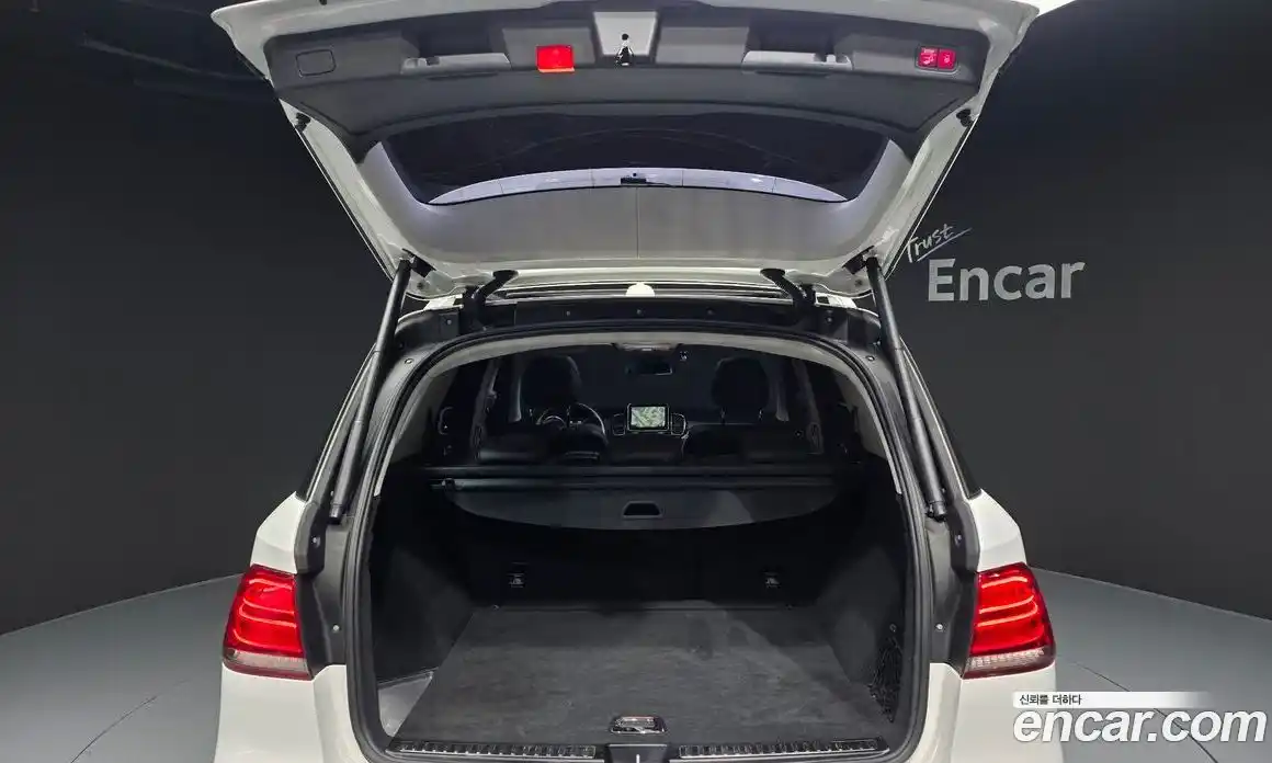 Mercedes-Benz GLE-Class 2017 3.0 Автомат в Москве № 427864, фото 20