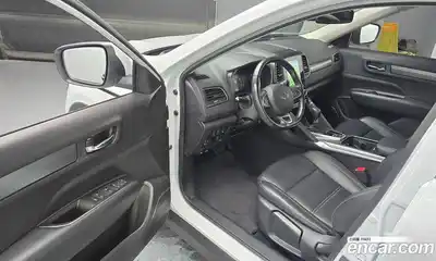 Renault QM6 2023 2.0 Автомат в Москве № 455755, миниатюра 10