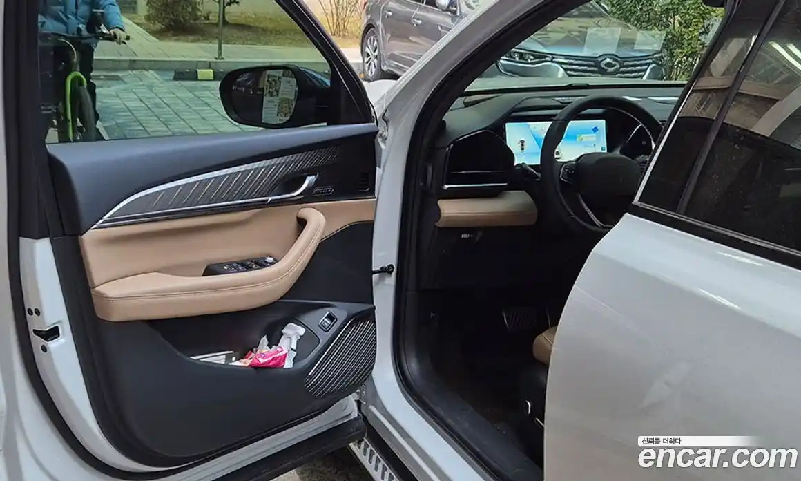 Renault Grand Koleos 2025 1.5 Автомат в Москве № 456347, фото 9