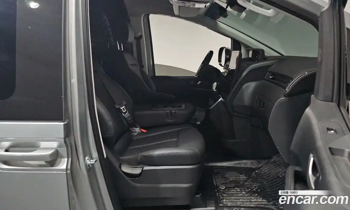 Hyundai Staria 2025 2.2 Автомат в Москве № 456574, фото 9