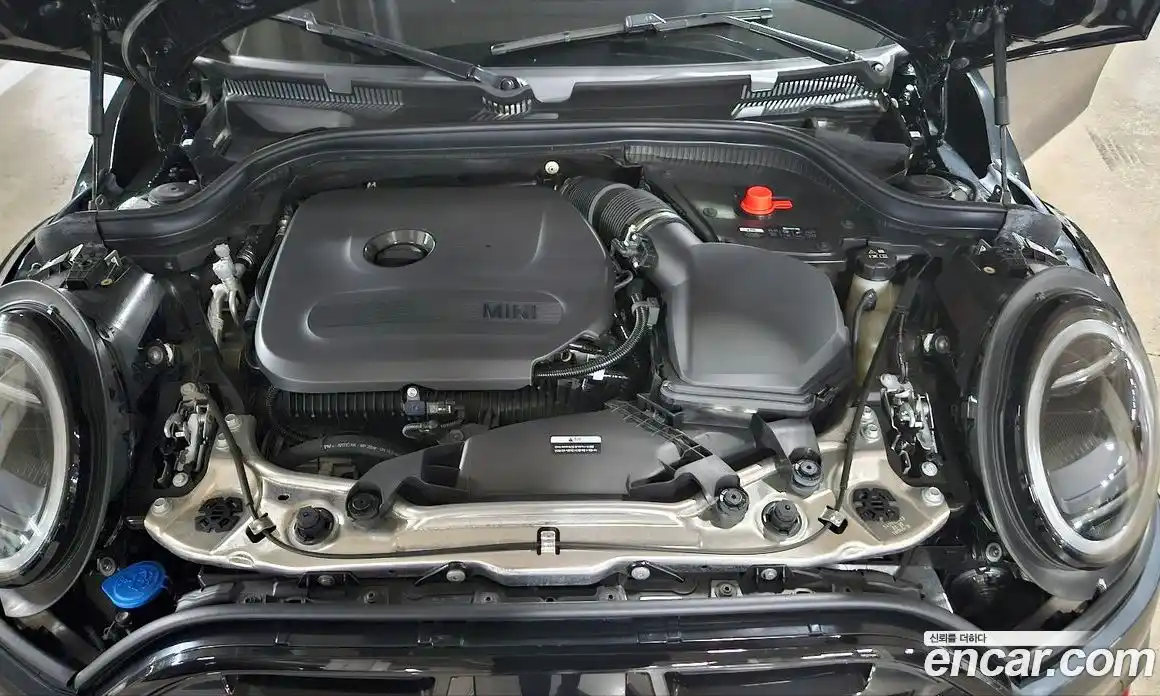 Mini Cooper 2025 2.0 Автомат в Москве № 457030, фото 6