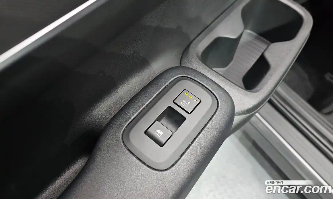 Hyundai Santa Fe 2024 2.5 Автомат в Москве № 457251, фото 17