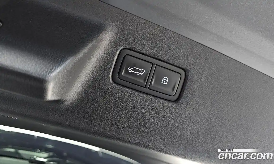 Hyundai Santa Fe 2024 2.5 Автомат в Москве № 457251, фото 19