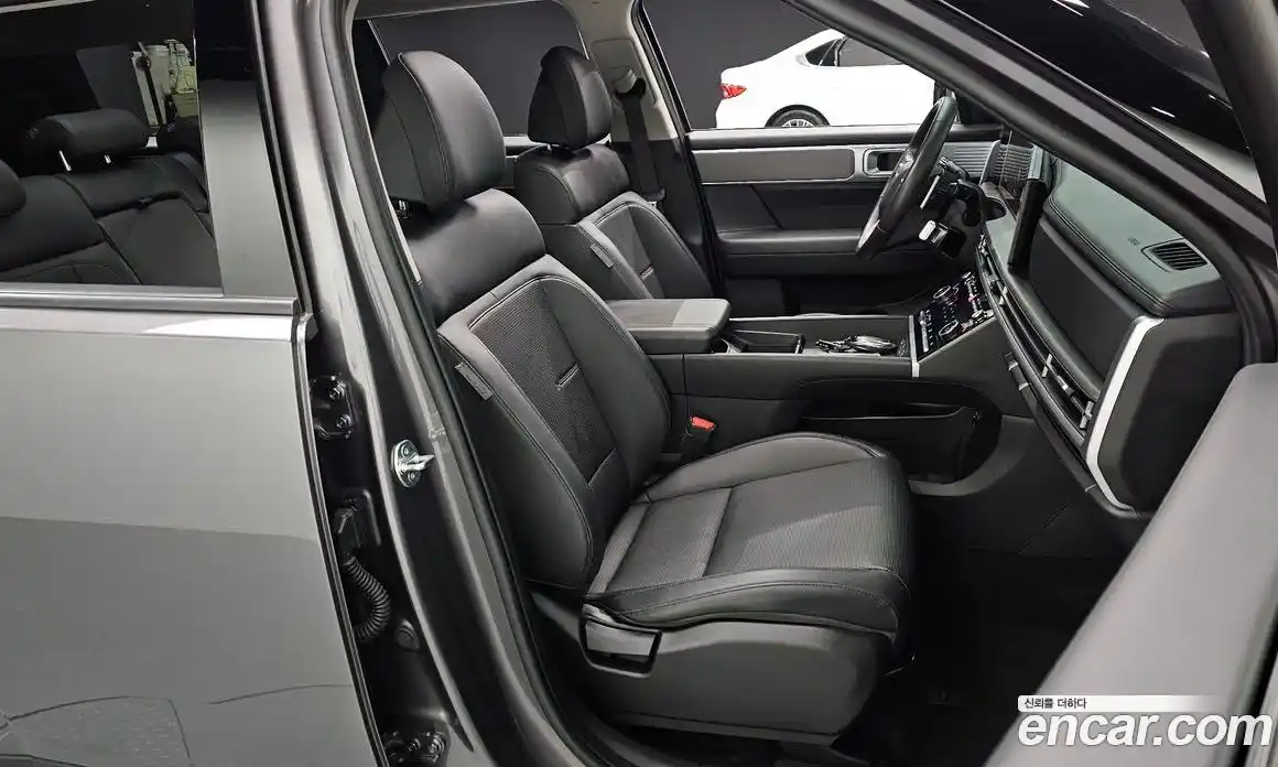 Hyundai Santa Fe 2024 2.5 Автомат в Москве № 457251, фото 10