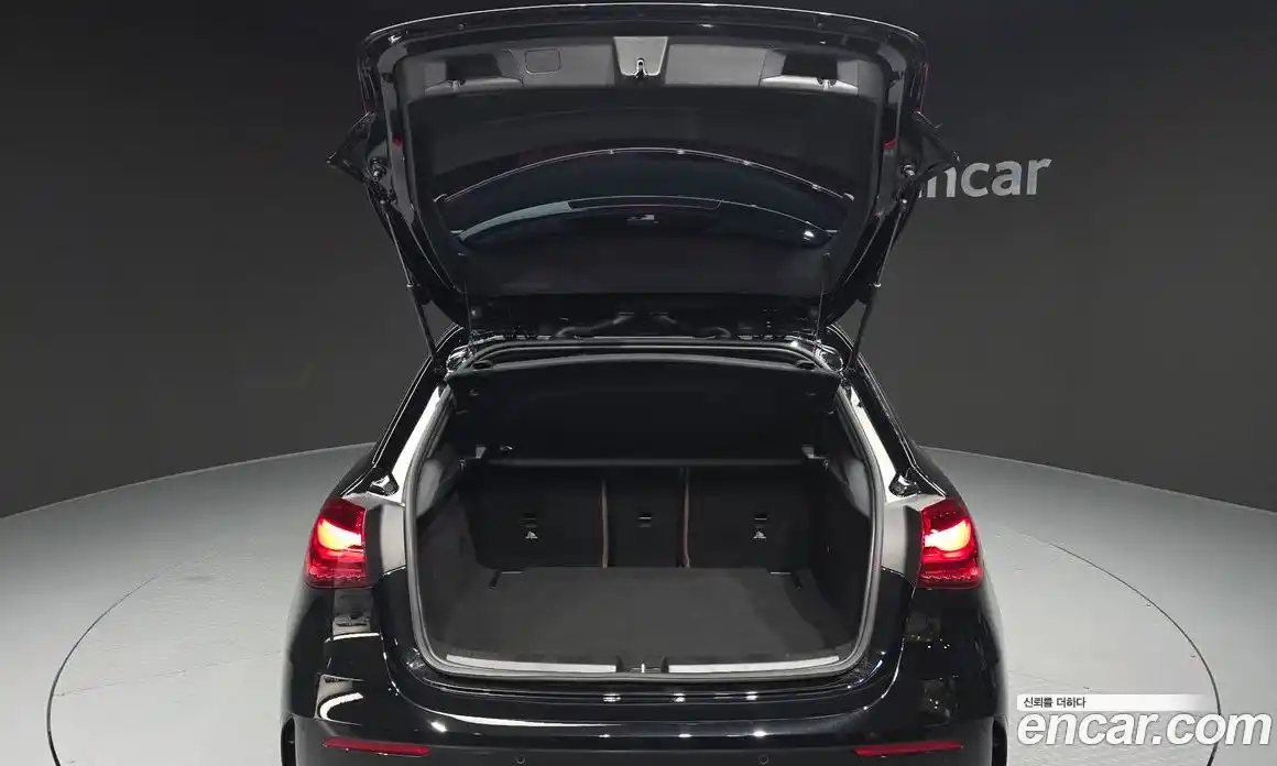 Mercedes-Benz A-Class 2025 2.0 Автомат в Москве № 465868, фото 20