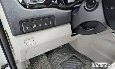 Kia Canival 2019 2.2 Автомат в Москве № 51658, миниатюра 12