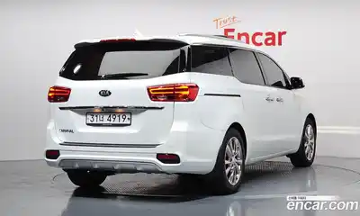 Kia Canival 2019 2.2 Автомат в Москве № 51658, миниатюра 2