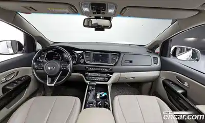 Kia Canival 2019 2.2 Автомат в Москве № 51658, миниатюра 7