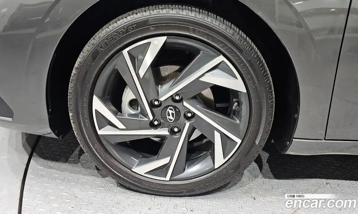 Hyundai Avante 2024 1.6 Автомат в Москве № 5361, фото 5