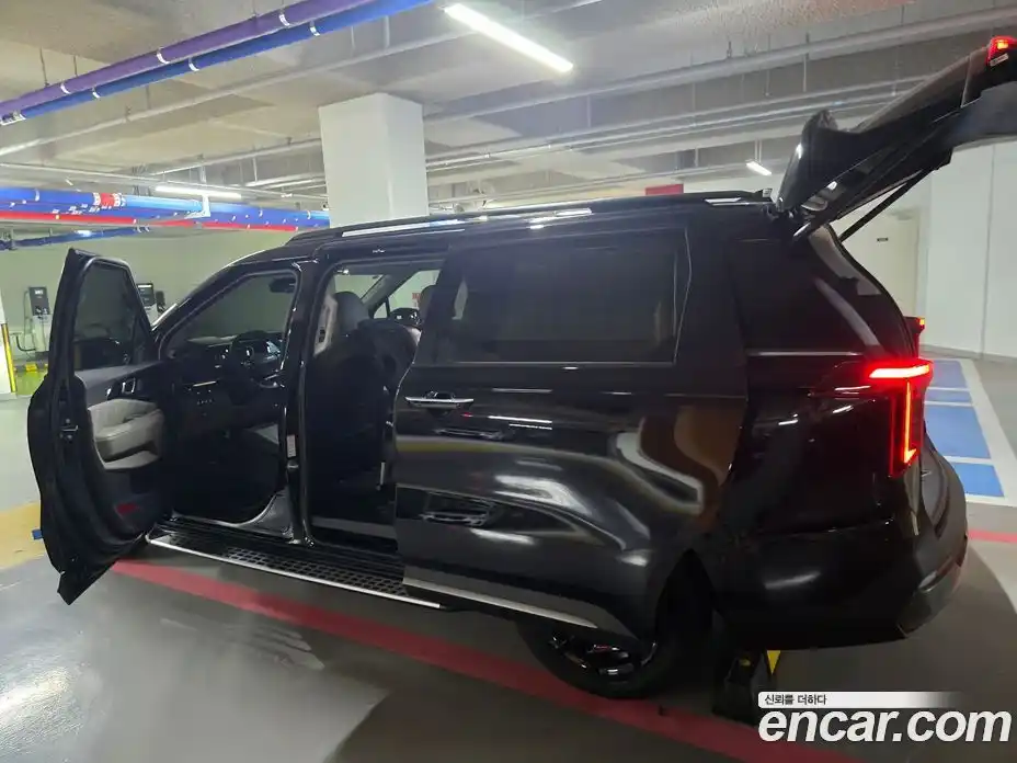 Kia Canival 2025 3.5 Автомат в Москве № 53700, фото 11