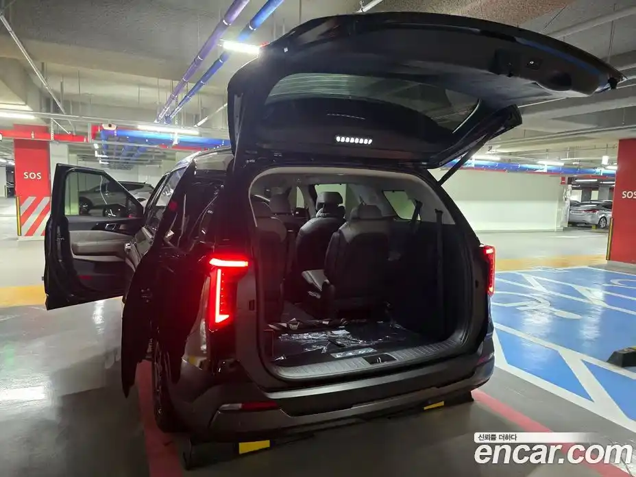 Kia Canival 2025 3.5 Автомат в Москве № 53700, фото 10