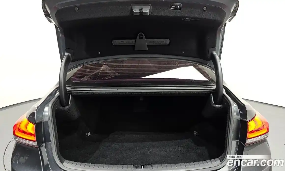 Genesis G80 2018 3.8 Автомат в Москве № 57447, фото 11