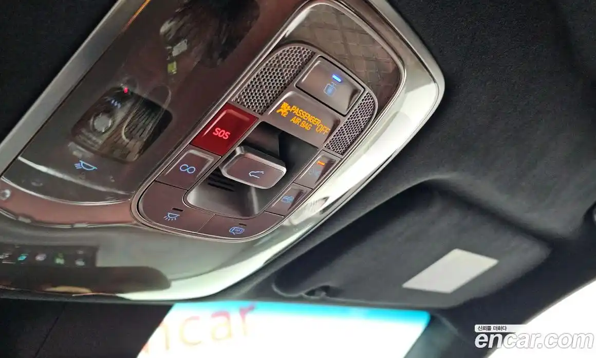 Genesis GV70 2023 2.5 Автомат в Москве № 58939, фото 13