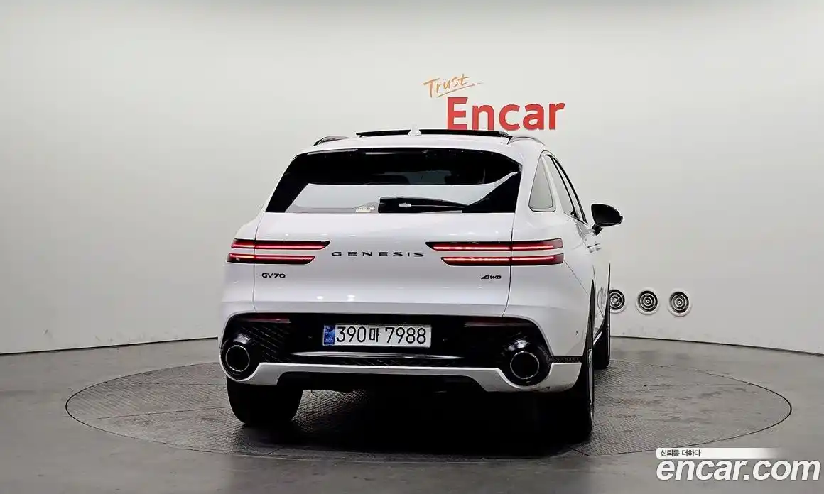 Genesis GV70 2023 2.5 Автомат в Москве № 58939, фото 16