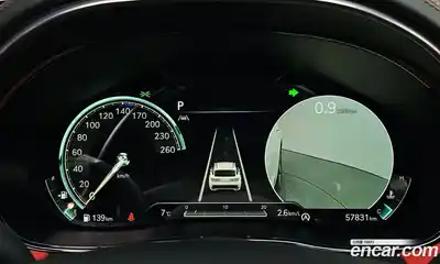 Genesis GV70 2023 2.5 Автомат в Москве № 58939, миниатюра 2