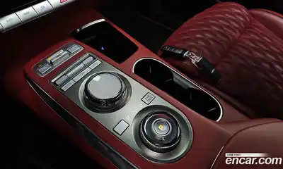 Genesis GV70 2023 2.5 Автомат в Москве № 58939, миниатюра 9