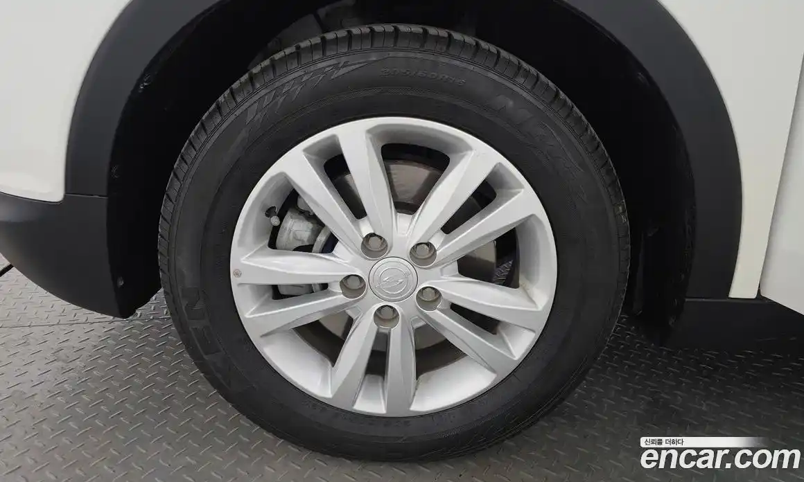 SsangYong TIBOLI 2017 1.6 Автомат в Москве № 60606, фото 6