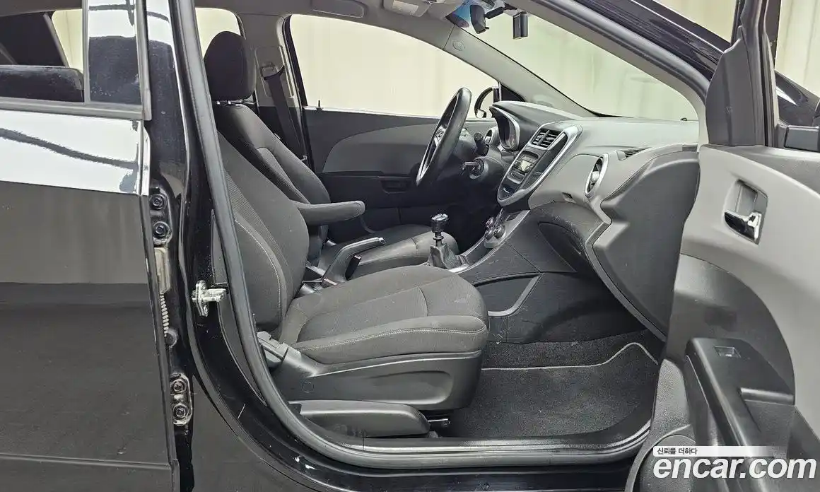 Chevrolet Aveo 2018 1.4 Механическая в Москве № 64514, фото 3