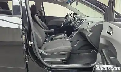 Chevrolet Aveo 2018 1.4 Механическая в Москве № 64514, миниатюра 3