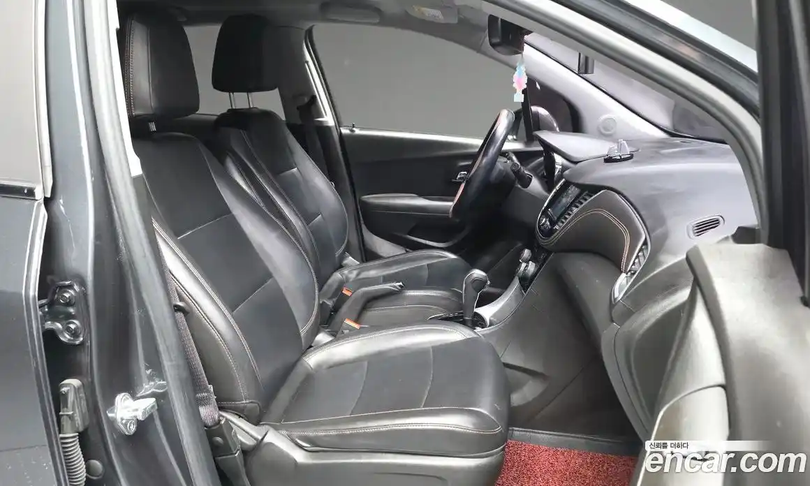 Chevrolet Trax 2017 1.4 Автомат в Москве № 100506, фото 11