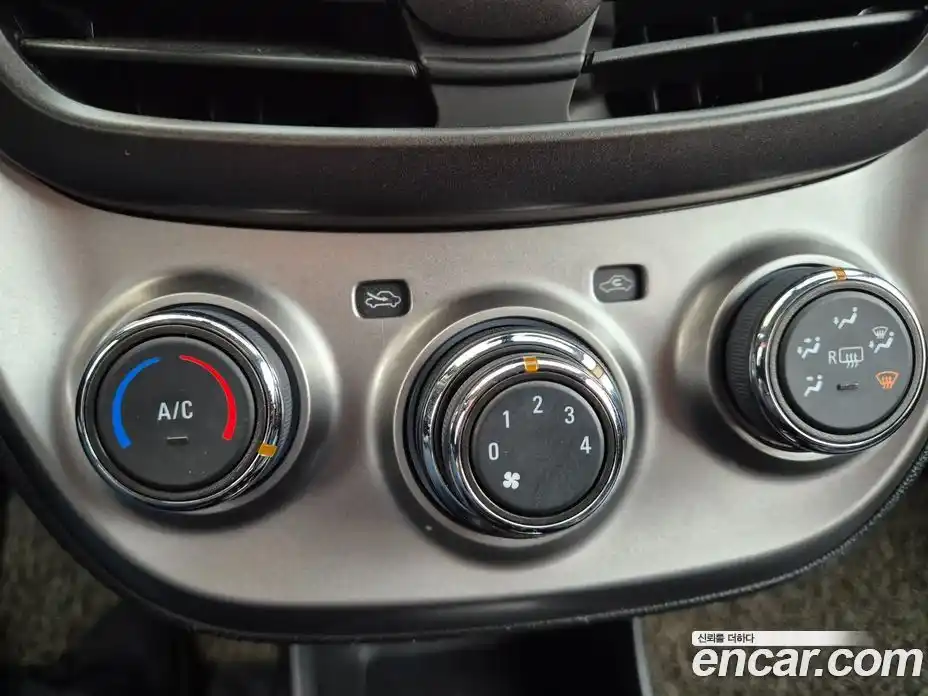 Chevrolet Spark 2018 1.0 Автомат в Москве № 105859, фото 12