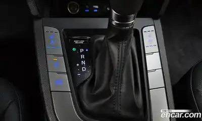 Hyundai Avante 2016 1.6 Автомат в Москве № 107615, миниатюра 12