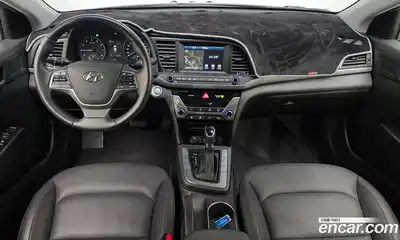 Hyundai Avante 2016 1.6 Автомат в Москве № 107615, миниатюра 6