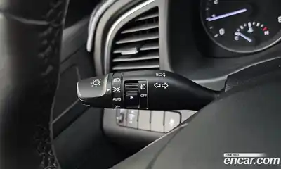 Hyundai Avante 2016 1.6 Автомат в Москве № 107615, миниатюра 7