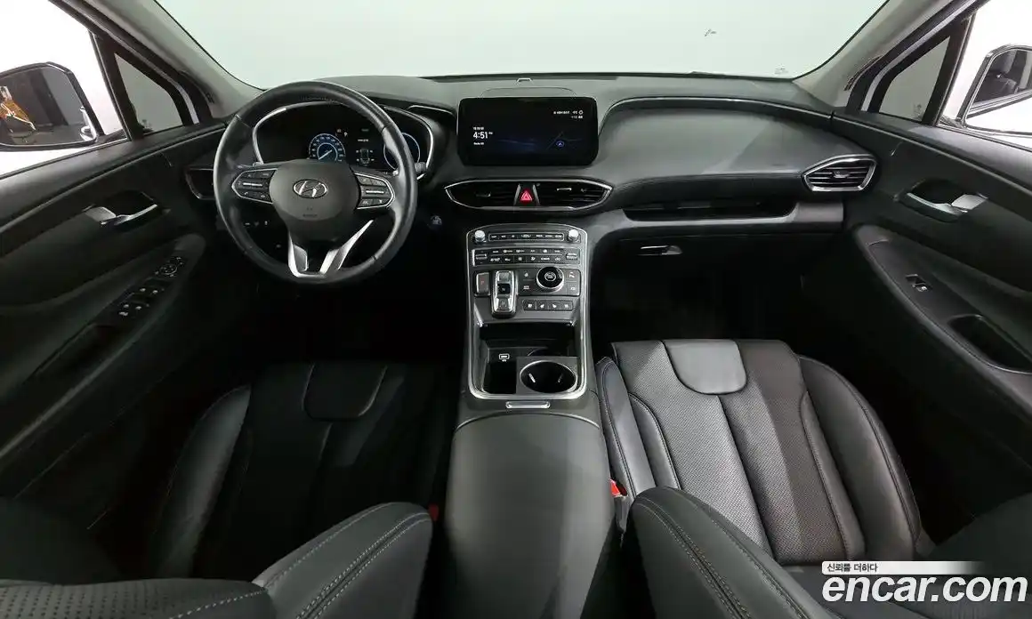 Hyundai Santa Fe 2022 1.6 Автомат в Москве № 108757, фото 15