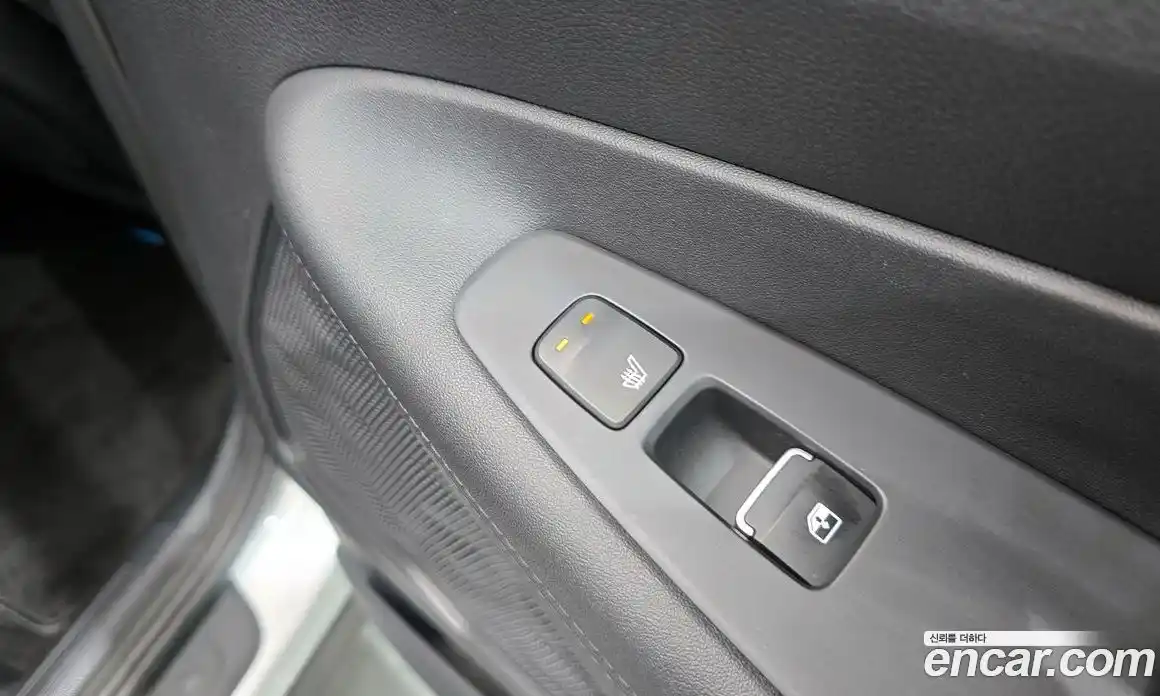 Hyundai Santa Fe 2022 1.6 Автомат в Москве № 108757, фото 7