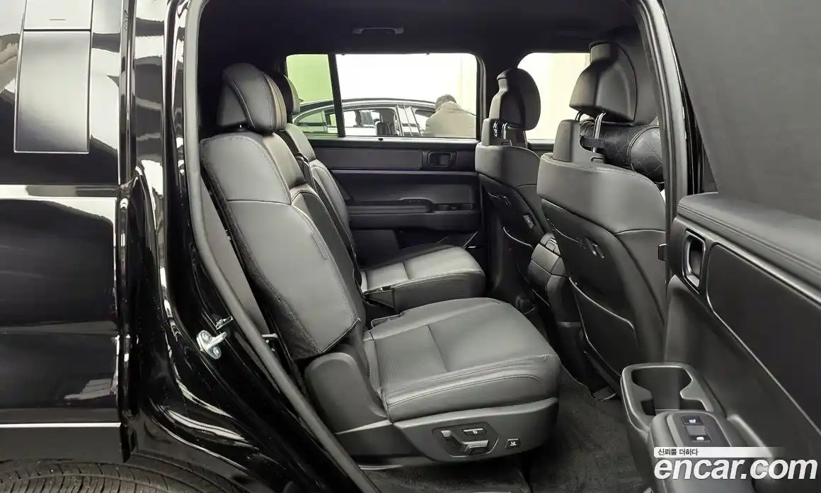 Hyundai Santa Fe 2025 1.6 Автомат в Москве № 109467, фото 9