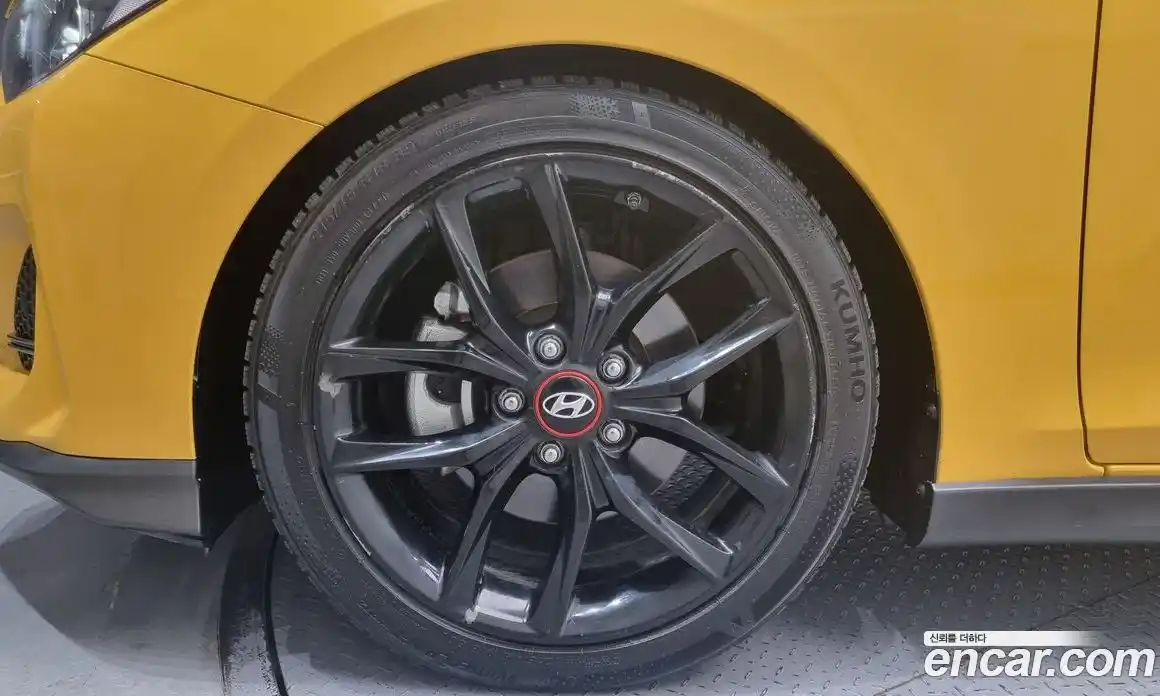 Hyundai Veloster 2018 1.6 Автомат в Москве № 111383, фото 13