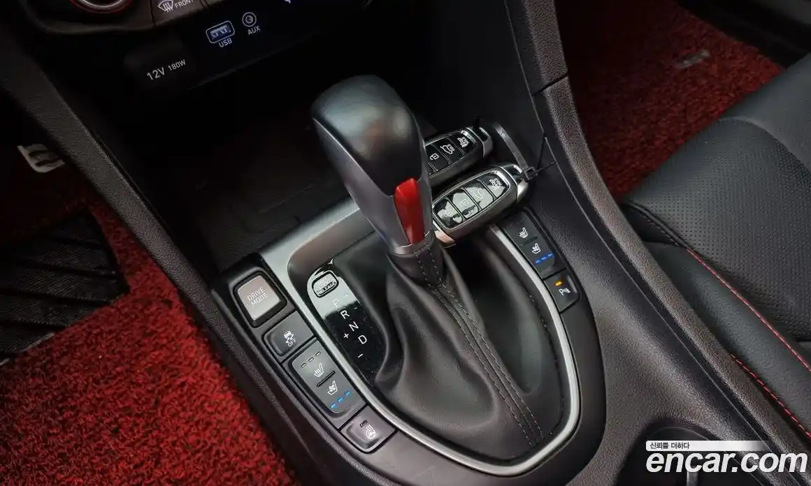 Hyundai Veloster 2018 1.6 Автомат в Москве № 111383, фото 14