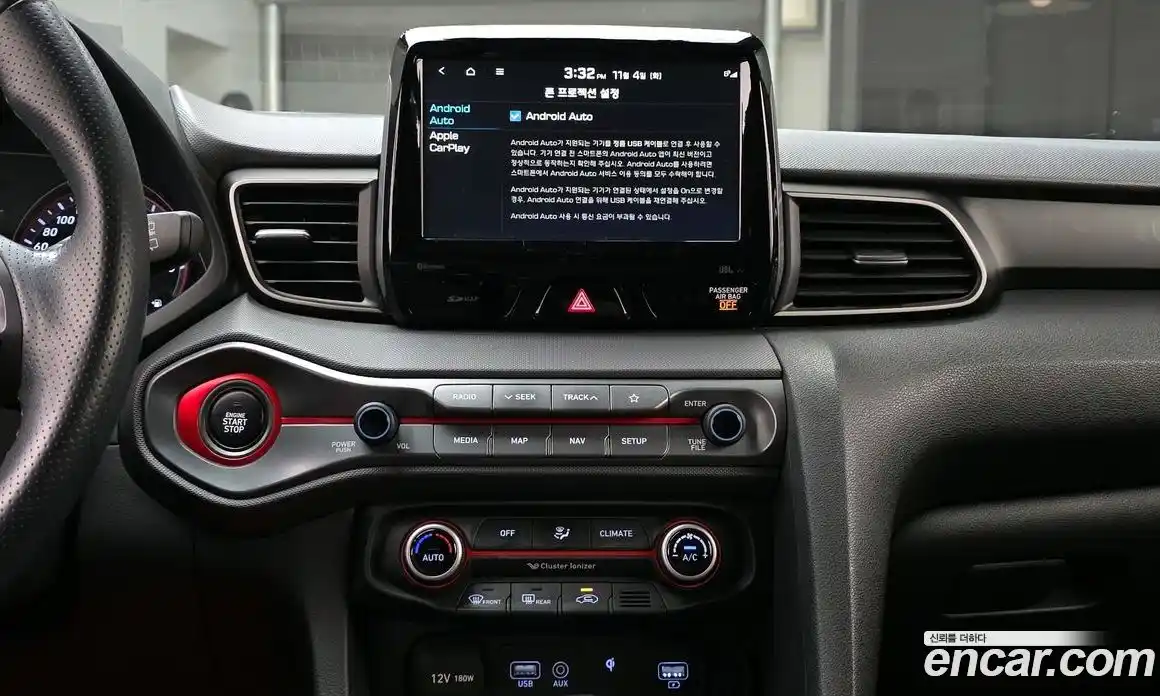 Hyundai Veloster 2018 1.6 Автомат в Москве № 111383, фото 4