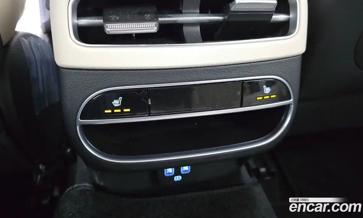 Genesis GV70 2024 2.5 Автомат в Москве № 112871, фото 15