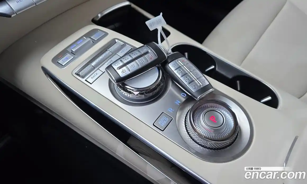 Genesis GV70 2024 2.5 Автомат в Москве № 112871, фото 19