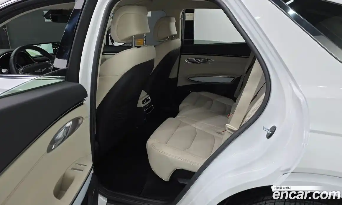 Genesis GV70 2024 2.5 Автомат в Москве № 112871, фото 20