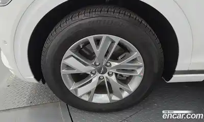 Genesis GV70 2024 2.5 Автомат в Москве № 112871, миниатюра 4