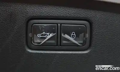 Genesis GV70 2024 2.5 Автомат в Москве № 112871, миниатюра 9