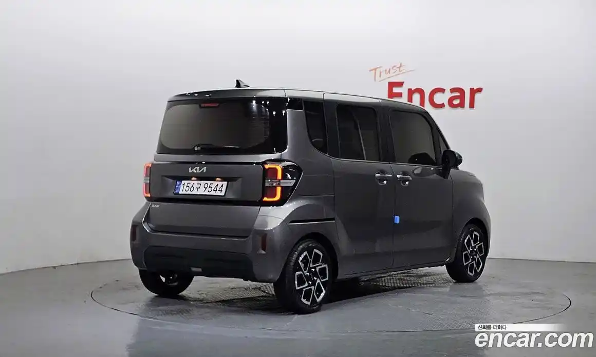 Kia Ray 2024 1.0 Автомат в Москве № 114352, фото 14