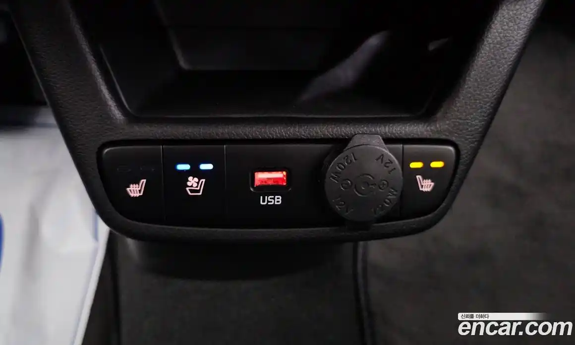 Kia Ray 2024 1.0 Автомат в Москве № 114352, фото 7