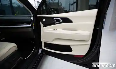 Kia Canival 2026 1.6 Автомат в Москве № 116317, миниатюра 3