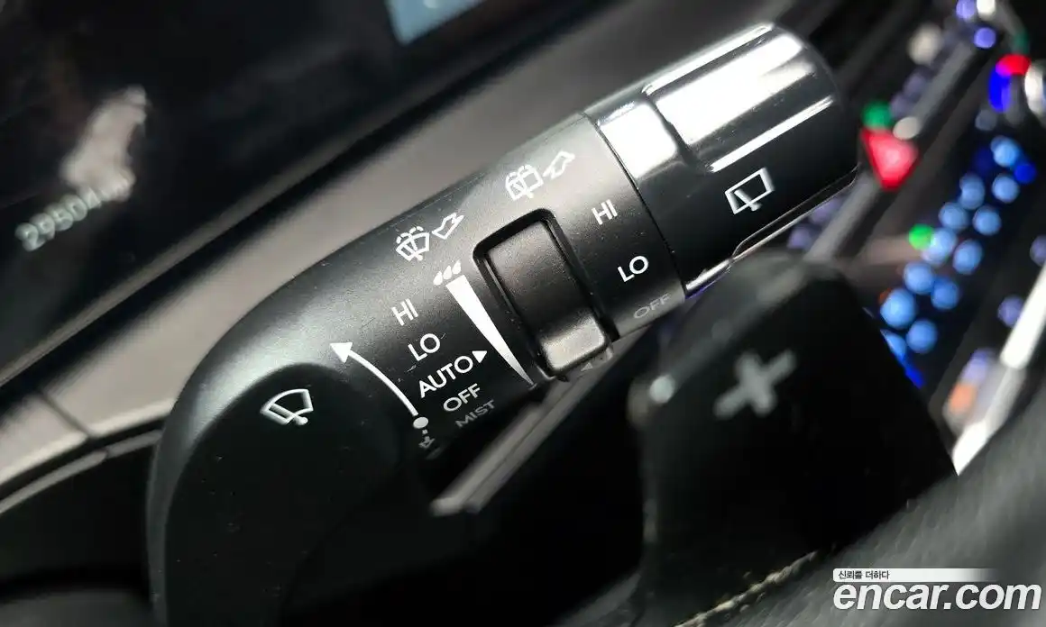 Hyundai Santa Fe 2024 1.6 Автомат в Москве № 117432, фото 18