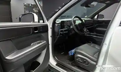 Hyundai Santa Fe 2024 1.6 Автомат в Москве № 117432, миниатюра 7