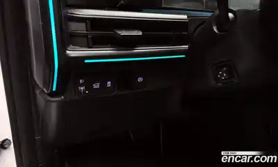 Hyundai Santa Fe 2024 1.6 Автомат в Москве № 117432, миниатюра 9