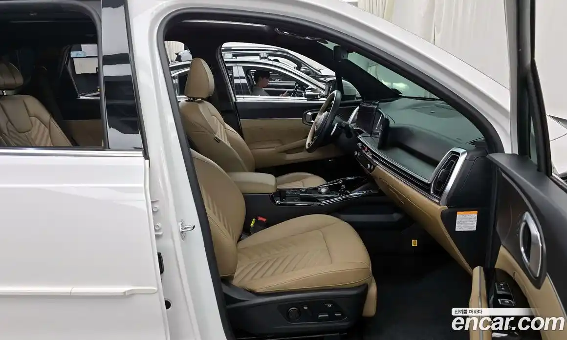 Kia Sorento 2024 1.6 Автомат в Москве № 120111, фото 11